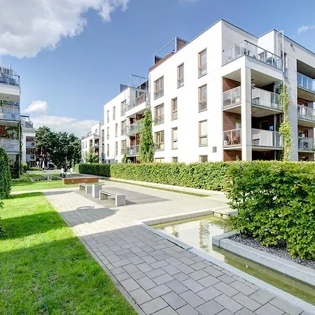 Hampton - Nadmorski Dwor *