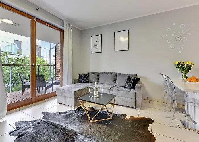 Hampton - Nadmorski Dwor 格但斯克