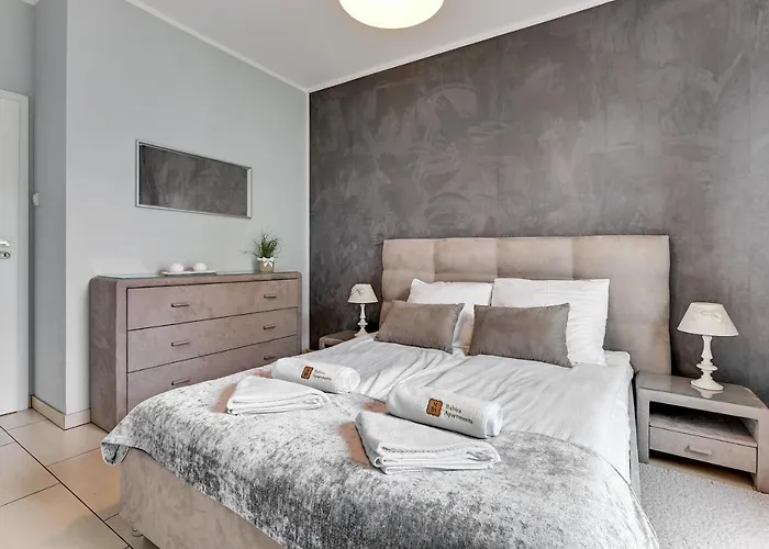 Hampton - Nadmorski Dwor